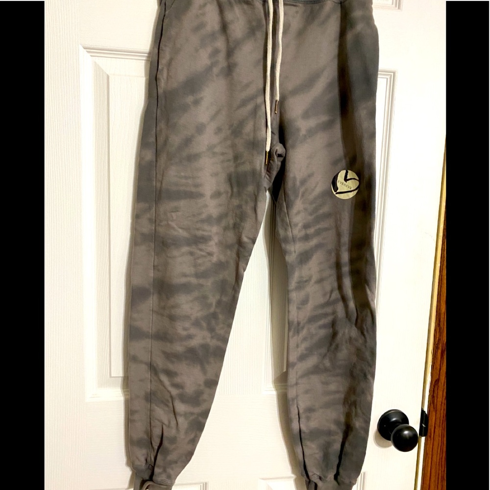 Evereve tie dye joggers